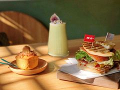 俱乐部贝果-Catch Bagel(芳草地店)