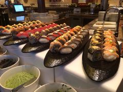 -南湖名都·景湖轩全日制餐厅·海鲜自助·东南亚风味·临湖而食