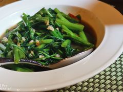 -Sala Thai Restaurant