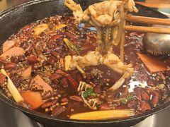 -鸿顺老铁锅美蛙鱼府(解放碑店)