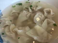 特色鸡肉馄饨-四宜糕团店(南大街店)