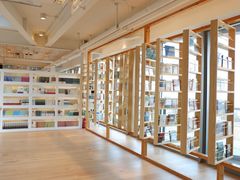 -猫的天空之城概念书店(北戴河蔚蓝海岸店)
