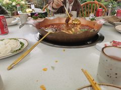-墨居上隐·院子里火锅(峨眉店)