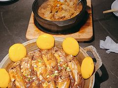 -五谷丰登农家院·地道胶东菜·海鲜烧烤(威海店)