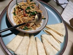 -佬麻雀·新湘菜(珠海金发购物中心店)
