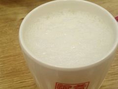 -愉肴麻辣香锅(中山路店)