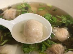 -手劲鱼丸馄饨铺(哈一百店)