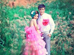 -卡蒂亚婚纱摄影