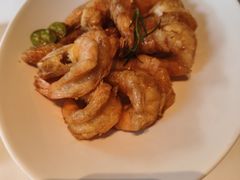 蜜汁酥皮虾-四季民福烤鸭店(王府井灯市口店)