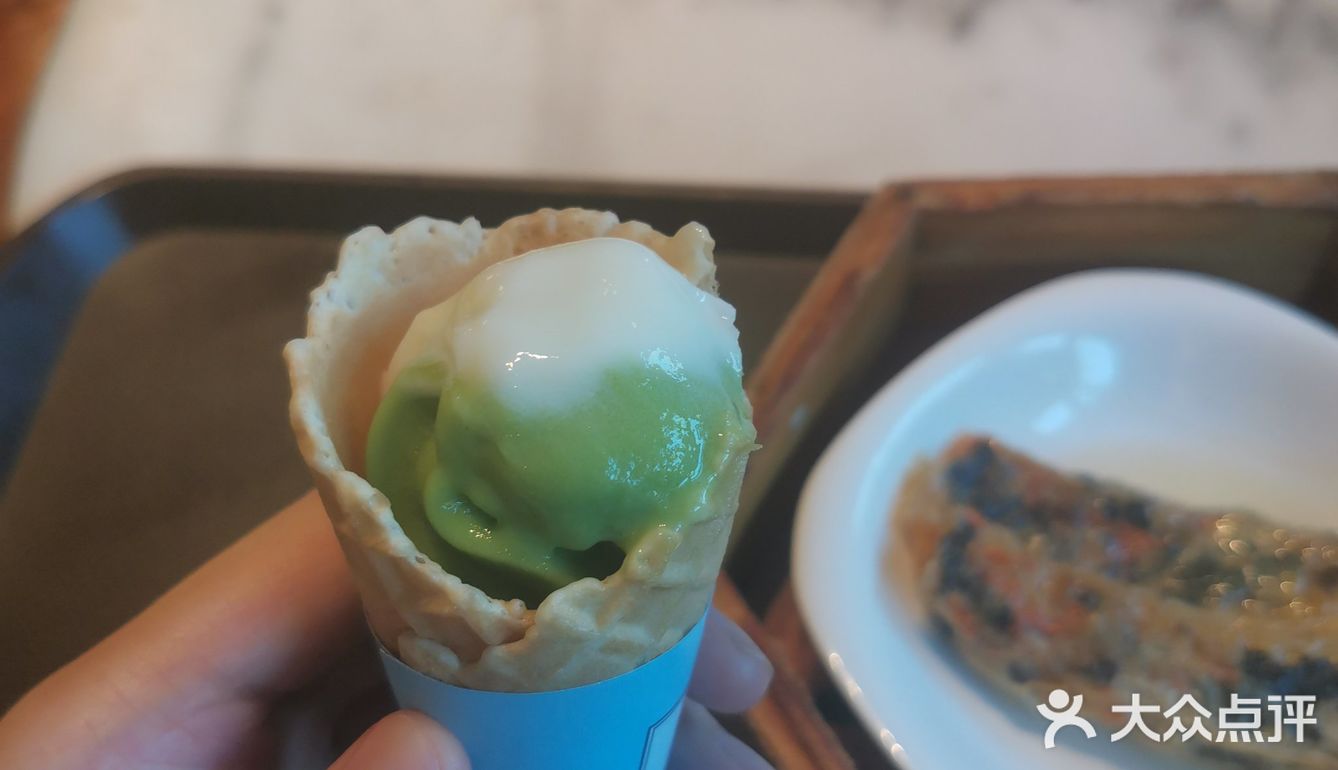 羊城大三元|开在熙南里的早茶自助
