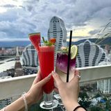 在版纳！这家高空江景餐厅太适合约会了吧🍴