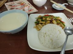 藕带牛肉饭-日月永和中国餐饮名店(东湖店)