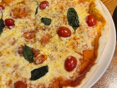 -JINNS锦时 steak&pizza(浸信会礼拜堂旧址店)