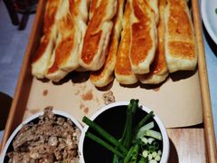 -渔民船说·北塘海鲜·天津菜·海肠捞饭(北塘古镇店)