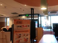 -麦当劳(玉桥中路店)