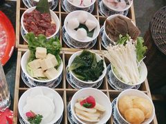 -井格重庆火锅(临平银泰城店)
