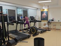 -中田健身工作室(莘庄地铁站店)