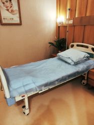 -广州健丽·去眼袋医疗美容机构