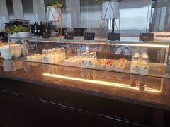 面包甜点陈列柜-Social 秀西餐厅-长沙瑞吉酒店(运达店)