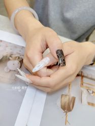-七彩虹美甲美睫 半永久