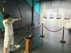 -极限PLAY运动娱乐新世界·团建派对表演休闲馆·室内高空游乐园