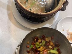 -品记潮汕砂锅粥(湖东路店)