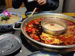三鲜鸳鸯锅-巴蜀印象火锅(永陵总店)