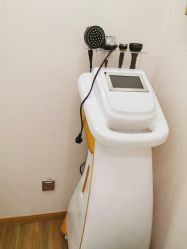 -芳朵美容养生SPA