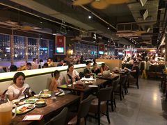大堂-大头虾越式风味餐厅(光明广场店)