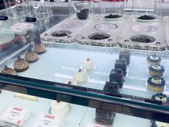 -UNI UNI(环亚凯瑟琳店)