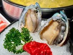 -鲜入唯煮·港式海鲜牛肉火锅(金宝街店)