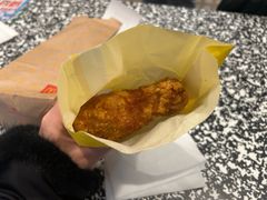 -麦当劳(百联西郊购物中心店)