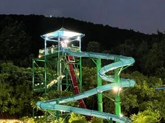 -汤山欢乐雪世界