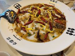 老坛麻辣酸菜鲈鱼-渔语鱼酸菜鱼新川菜(来福士店)