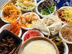 -包整·丝娃娃(一览甲秀楼风景店)