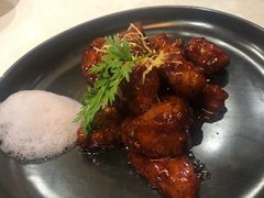 红酒泡沫牛仔粒-荟廷·晶萃(陆家嘴尚悦湾店)