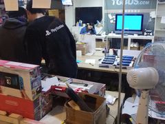 -上海南东电玩(上海置地广场周大福店)