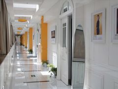 -西安小天鹅艺术团(曲江Alice店)