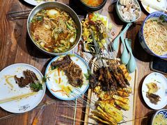 -东大桥小国抻面烧烤(长通路店)