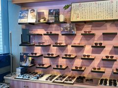 -瑞司视光眼镜·蔡司战略合作眼镜店(新街口店)