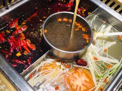 -雾都渣渣火锅(南城智汇城店)