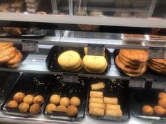 -白玉兰食品(中山公园龙之梦店)