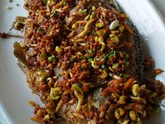 干烧武昌鱼-莲餐厅·湖北菜·藕汤是头牌(愚园路店)