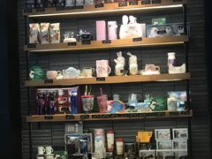 零售区-星巴克(上海南站店)