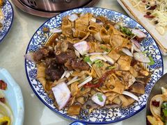 -壹阁胡羊焖饼(特色小吃街店)