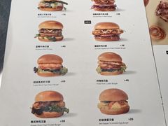 -M Stand(南京新街口金鹰店)