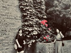 -新华1949文化金融创新产业园-停车场