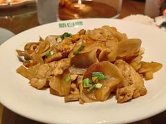 -新白鹿餐厅(滨江银泰店)