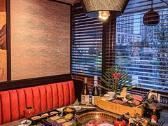 -铭牛烧肉·和牛海鲜自助(高新月牙湖店)