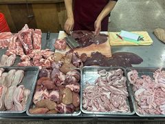 -标记美食新鲜猪杂(兴南大道店)